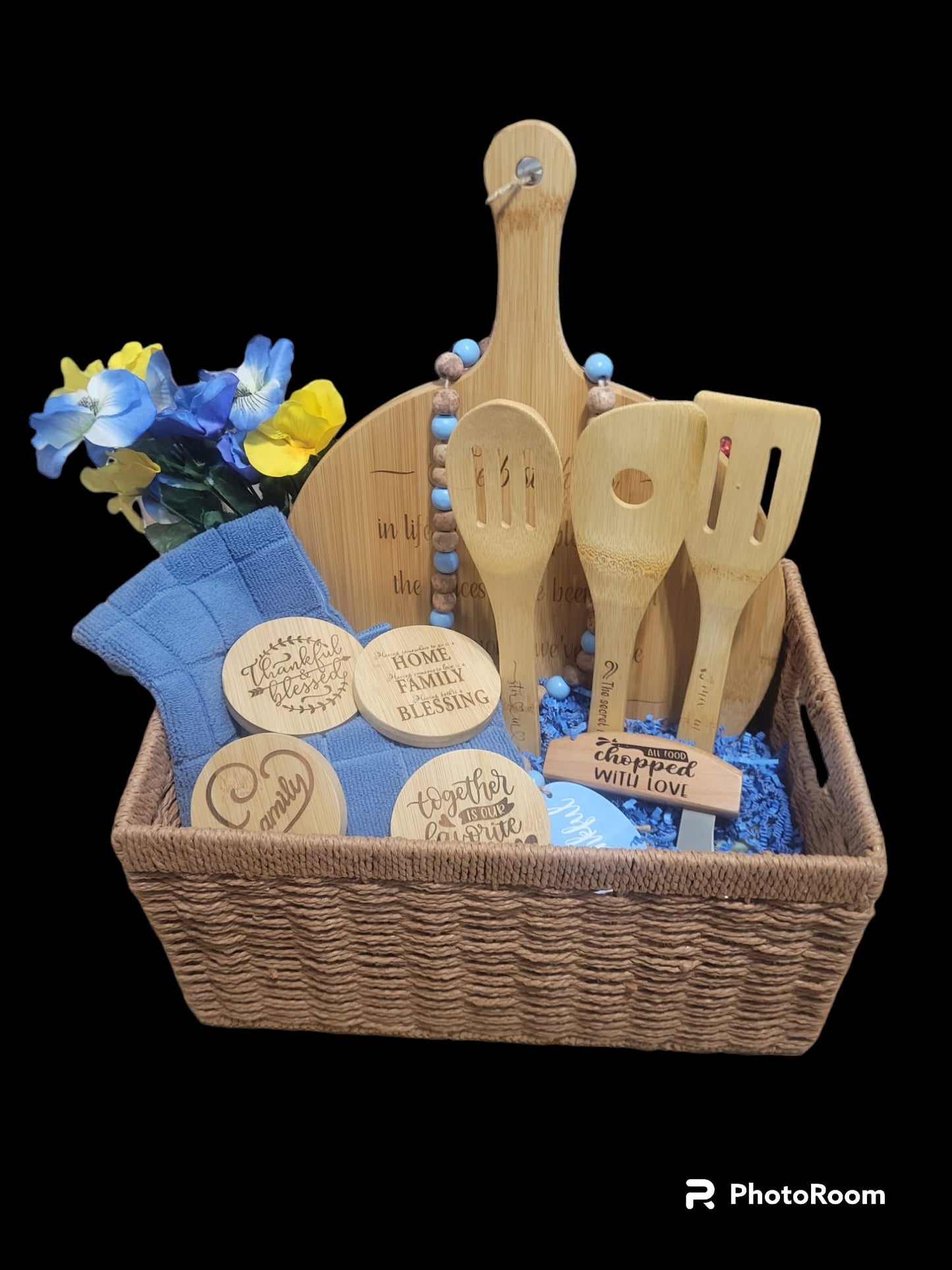 Family Blessings Acacia Gift Basket - 13 Pcs Set